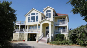 PI145, Four Seasons- Semi-Oceanfront, Pool, Hot Tub, Close to beach!